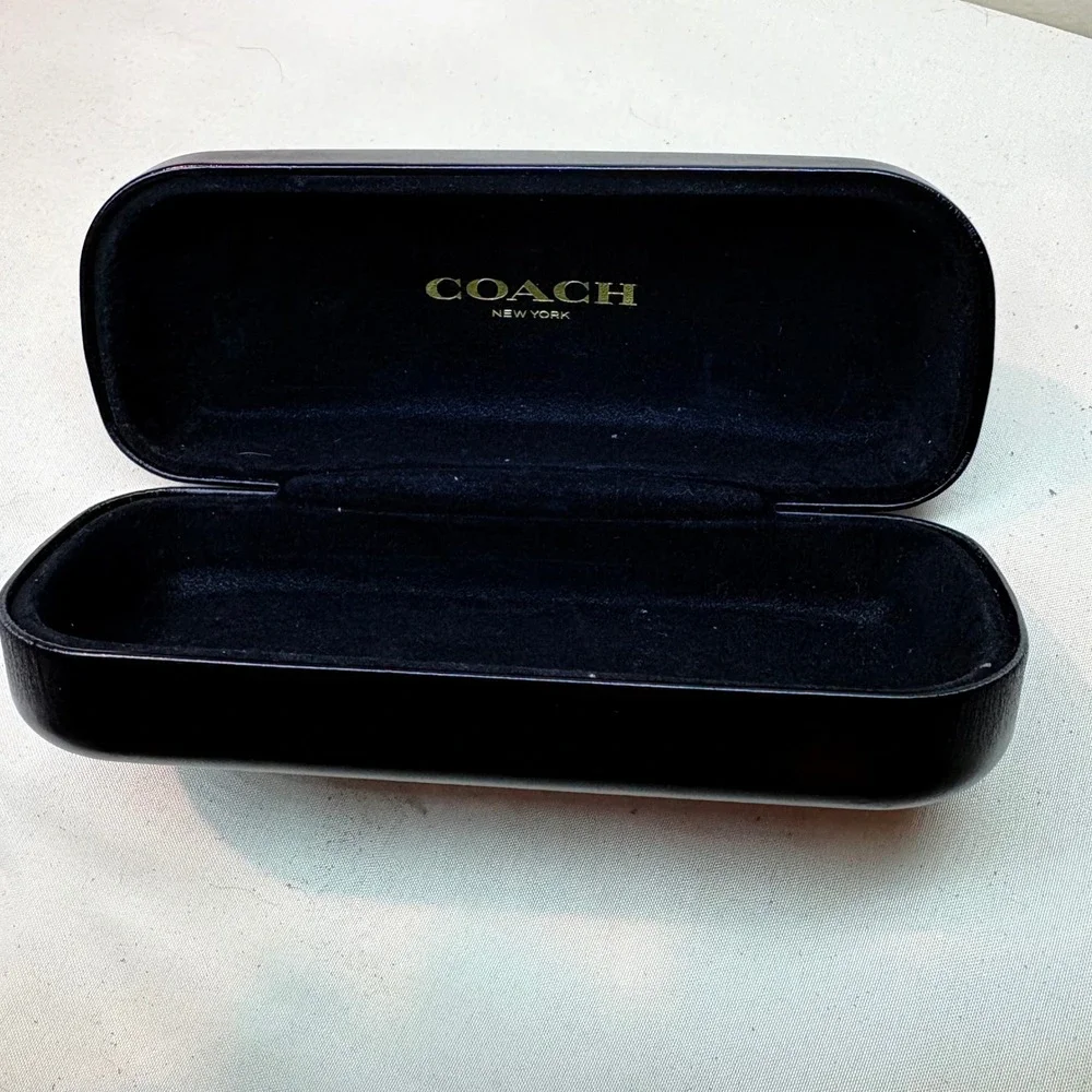 Coach New York Black Hard Shell Sunglasses Eyeglasses Case Embossed‎ Logo